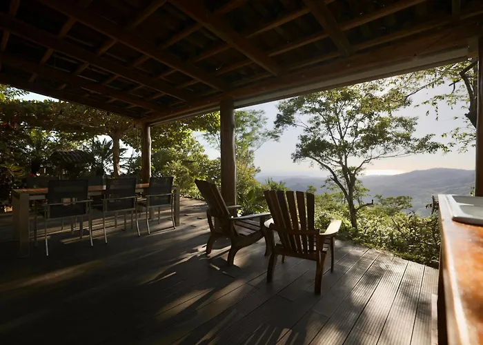 Ocean View Teak House, Samara Nosara, Sal Vida 1 Hébergement de vacances