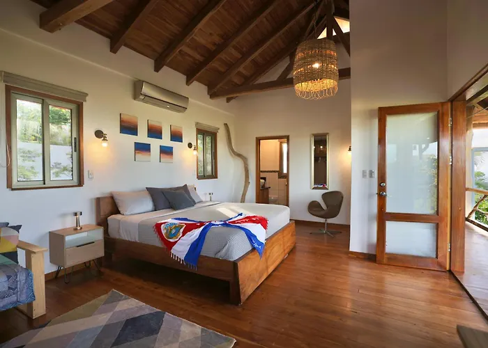 Ocean View Teak House, Samara Nosara, Sal Vida 1 *